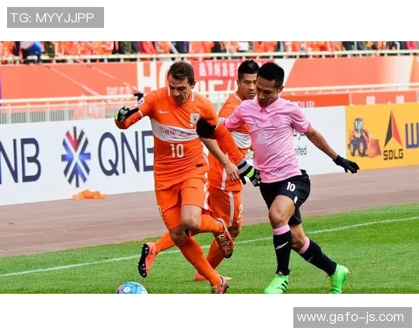 柔佛战鲁能泰山巅峰对决谁能在亚冠赛场笑到最后 柔佛战鲁能泰山巅峰对决谁能在亚冠赛场笑到最后