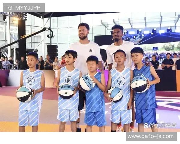 中美篮球明星对决谁更强大探讨两国篮球文化与风格差异